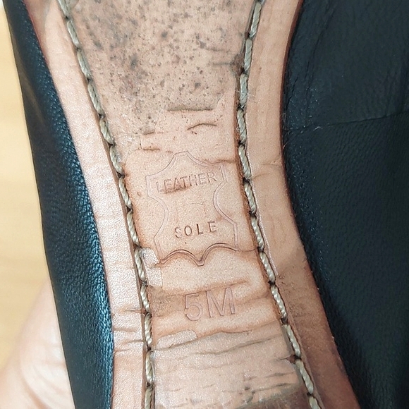 Tory burch black flats - Picture 12 of 12